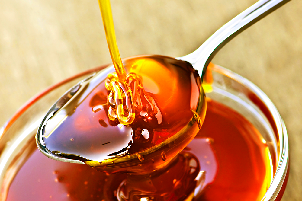 天然果糖含量高的蜂蜜，就算冷凍也是呈現偏硬稠黏型態，不易產生結晶
